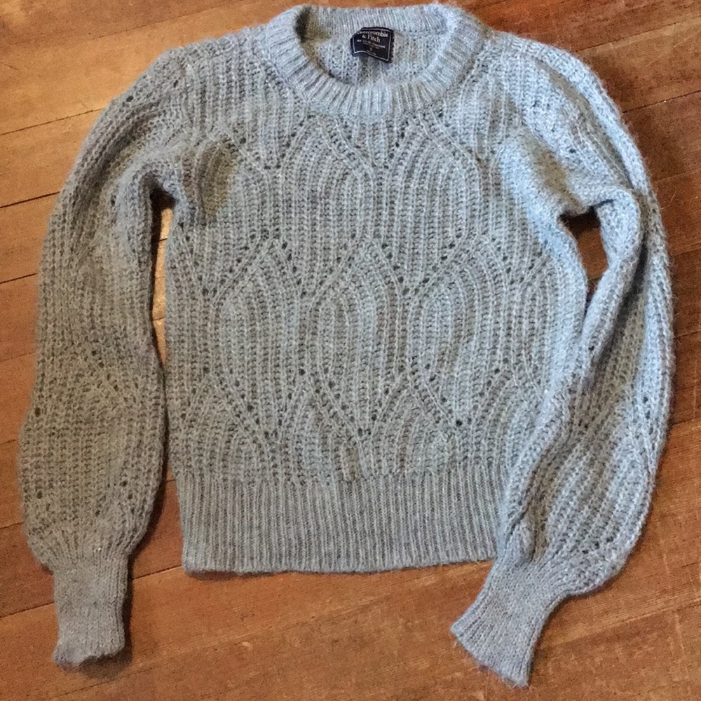 Abercrombie & Fitch sweater size small
